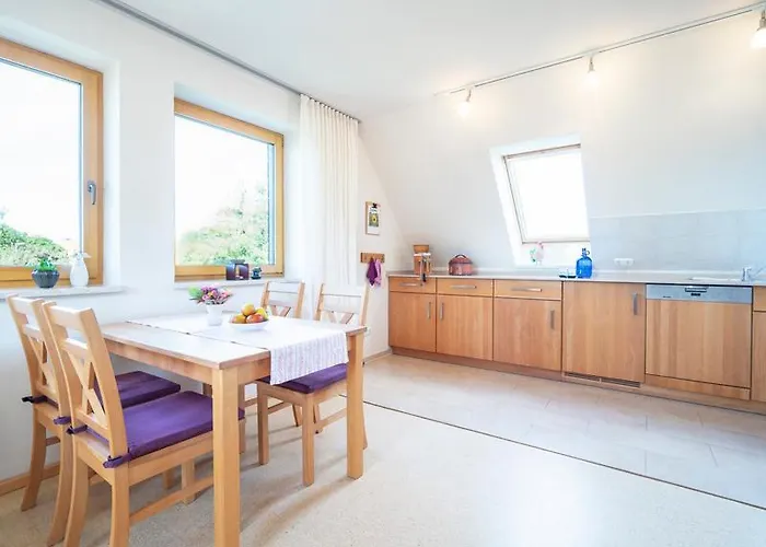 Bio Nature Homes - Nichtraucherunterkunft Hotell Burg auf Fehmarn